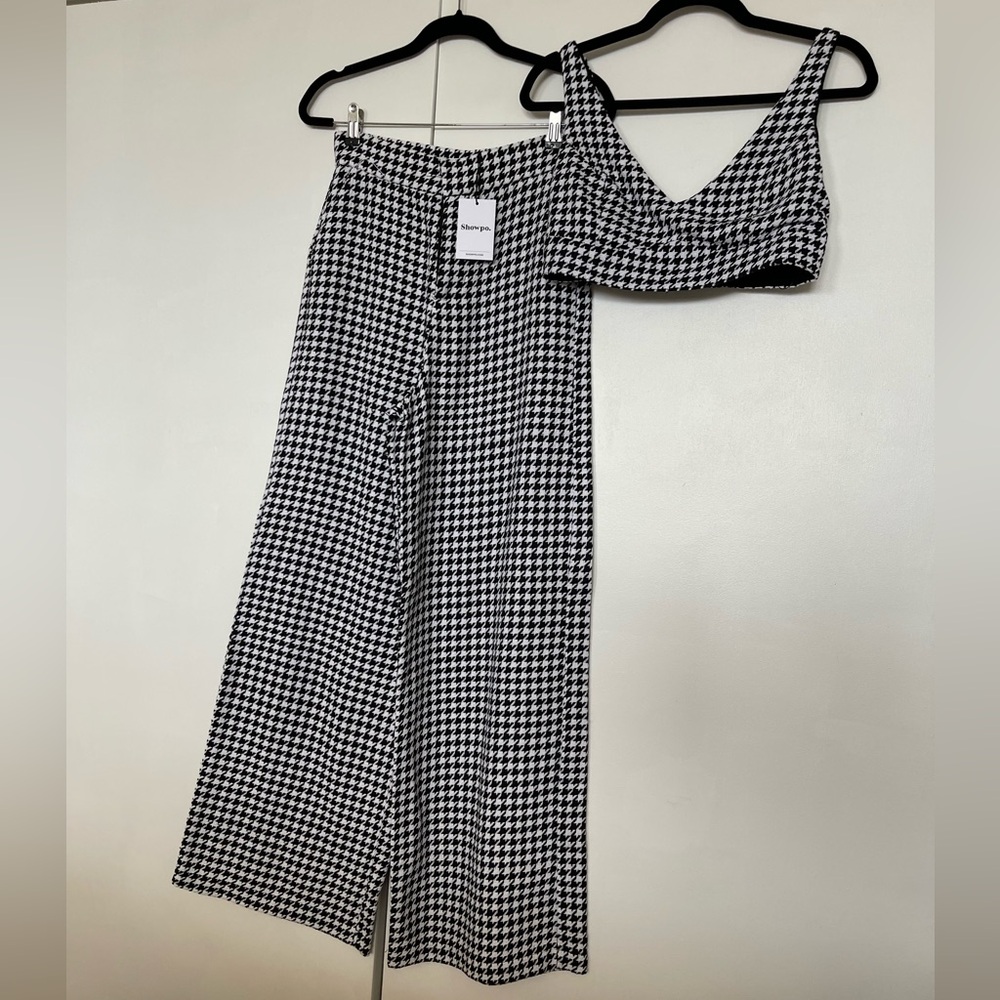 Showpo Black & White Houndstooth Wide-Leg Pants - Picture 1 of 5